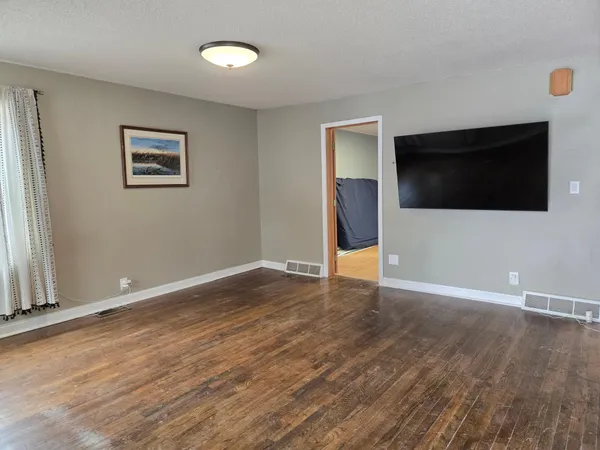 $275,000 | 47390 210th Street, Morris, MN 56267