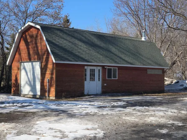 $275,000 | 47390 210th Street, Morris, MN 56267
