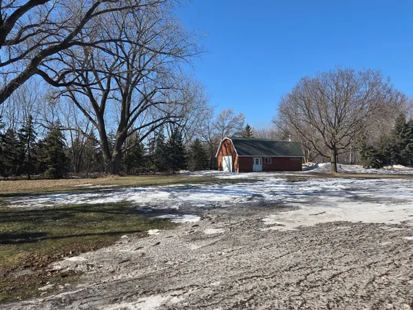 $275,000 | 47390 210th Street, Morris, MN 56267