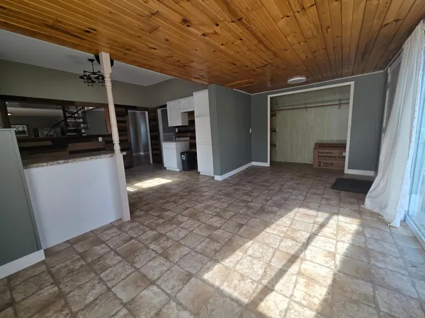 $275,000 | 47390 210th Street, Morris, MN 56267