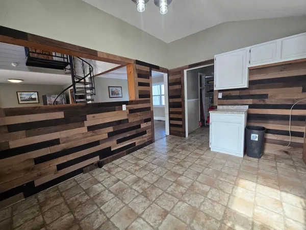 $275,000 | 47390 210th Street, Morris, MN 56267