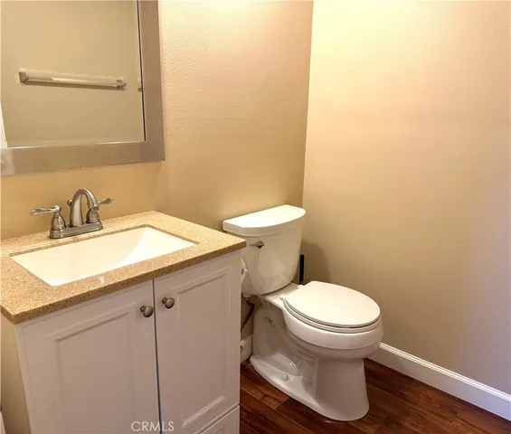 $5,000 | 36 Del Ventura, Irvine, CA 92606