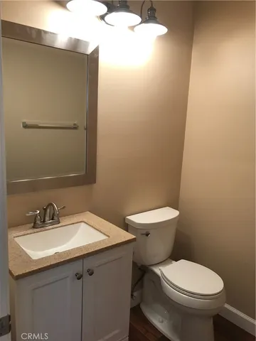 $5,000 | 36 Del Ventura, Irvine, CA 92606