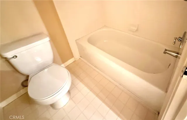 $5,000 | 36 Del Ventura, Irvine, CA 92606