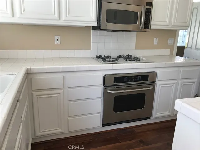 $5,000 | 36 Del Ventura, Irvine, CA 92606