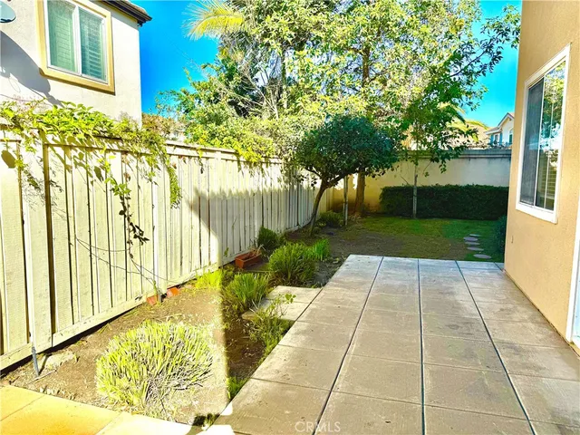 $5,000 | 36 Del Ventura, Irvine, CA 92606