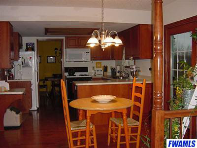 7903 Garman Road Auburn, IN 46706 - Photo 4 of 12