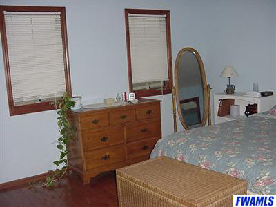 7903 Garman Road Auburn, IN 46706 - Photo 8 of 12