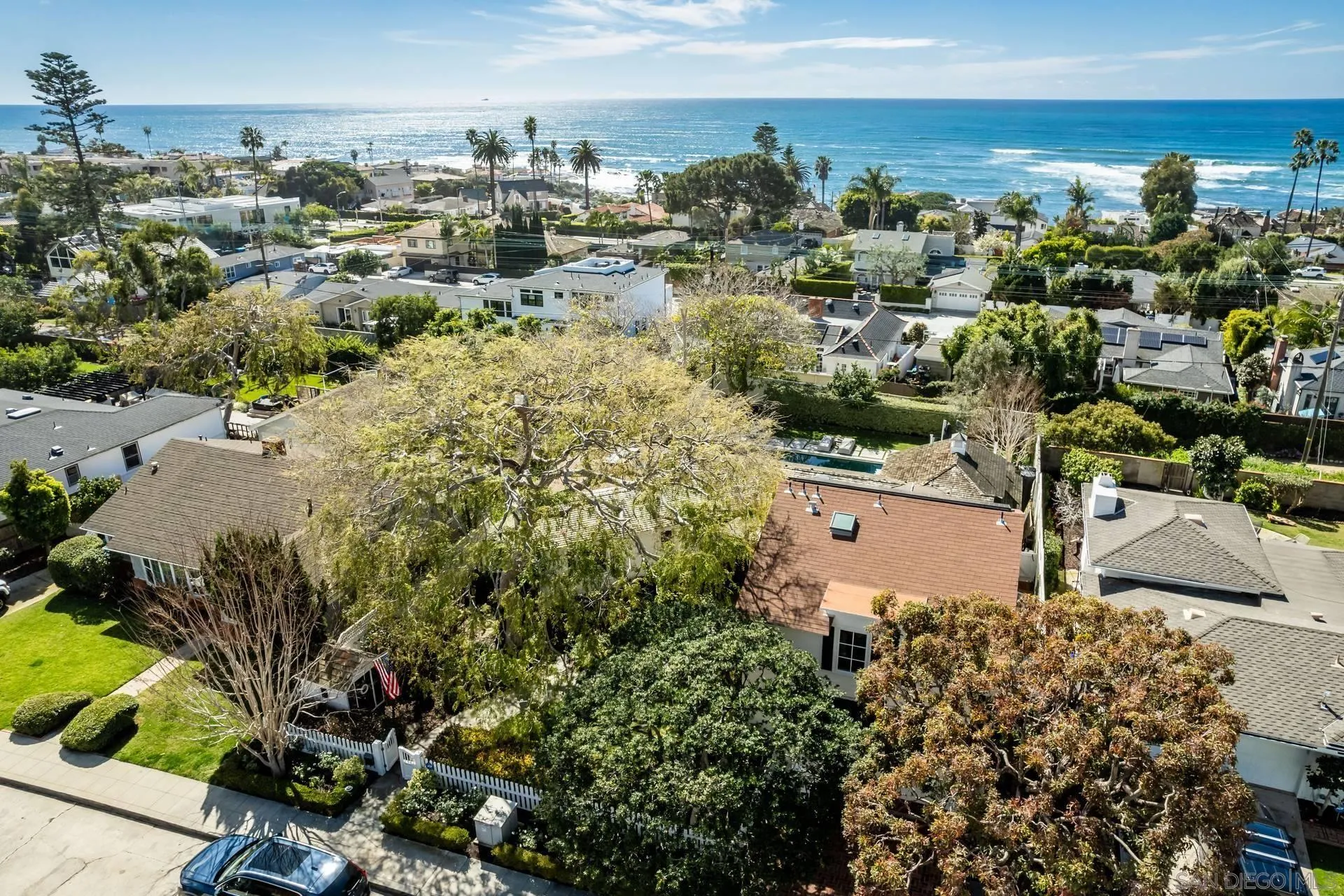 5844 Beaumont Avenue La Jolla, CA 92037 - Photo 24 of 26 a view of a city