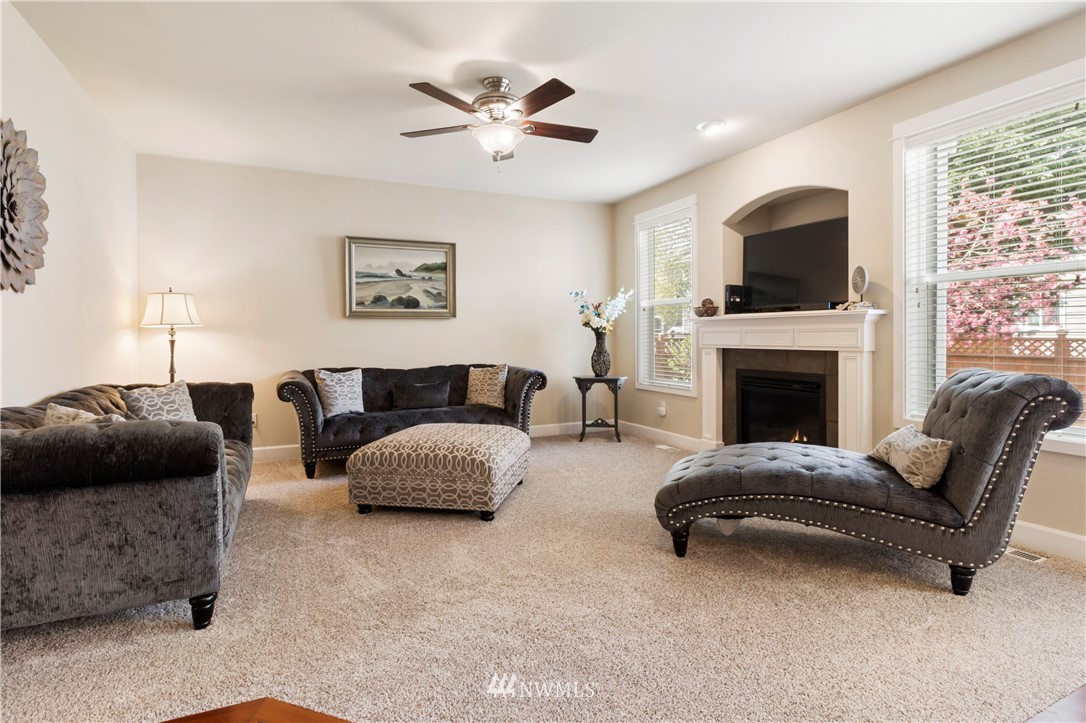 7121 Inlay Street Southeast Lacey, WA 98513 - Photo 11 of 29 Gallery Image 11