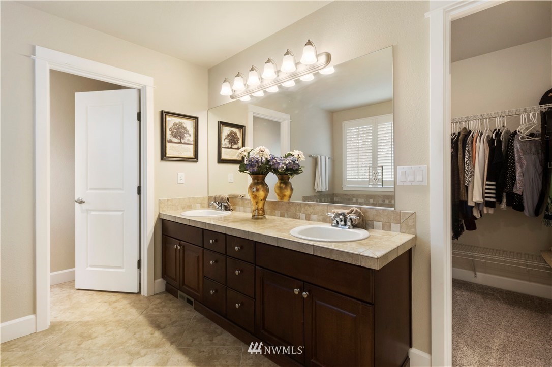 7121 Inlay Street Southeast Lacey, WA 98513 - Photo 17 of 29 Gallery Image 17
