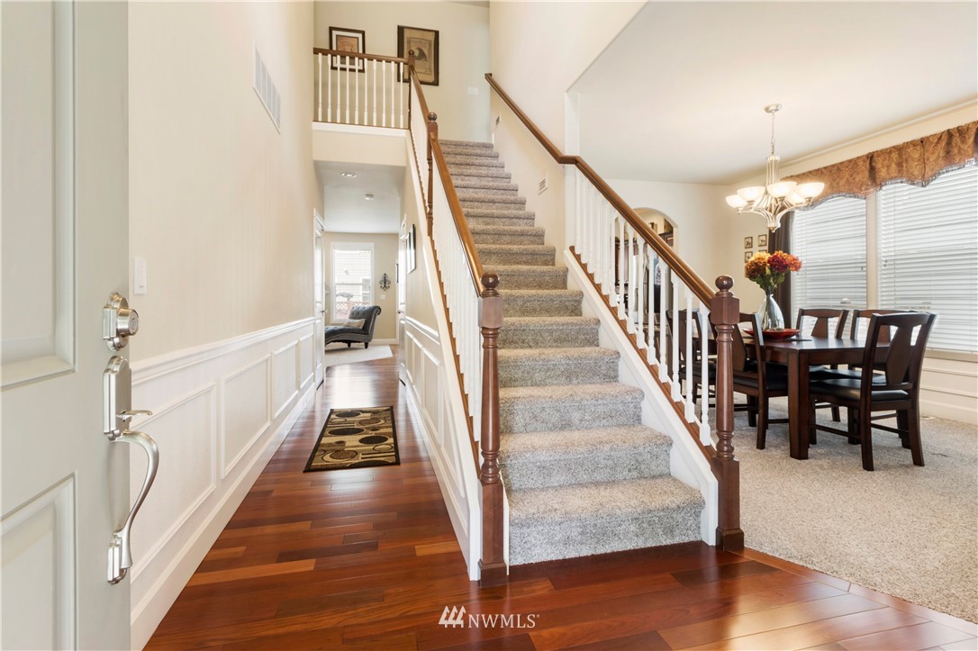 7121 Inlay Street Southeast Lacey, WA 98513 - Photo 3 of 29 Gallery Image 3