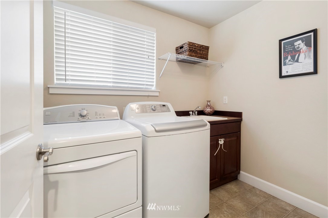7121 Inlay Street Southeast Lacey, WA 98513 - Photo 24 of 29 Gallery Image 24