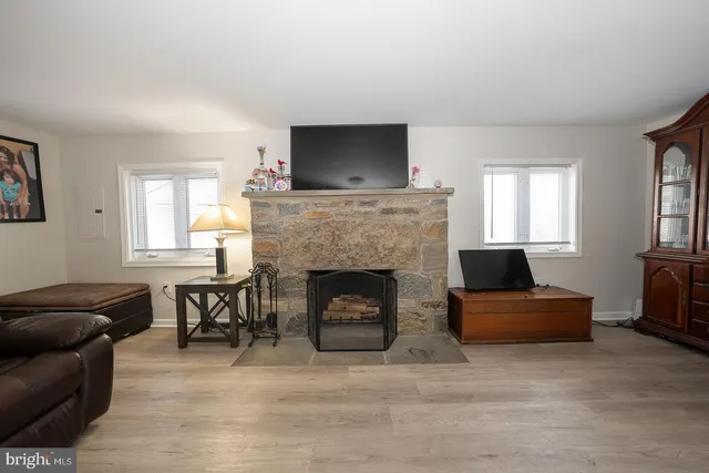 $2,850,000 | 514-530 Gravel Pike, Collegeville, PA 19426