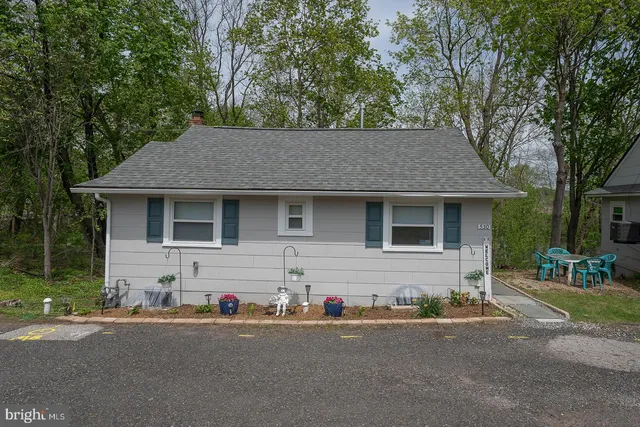 $2,850,000 | 514-530 Gravel Pike, Collegeville, PA 19426