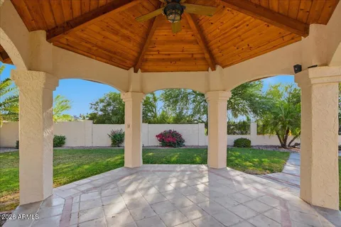 $1,025,000 | 15814 North 12th Street, Phoenix, AZ 85022
