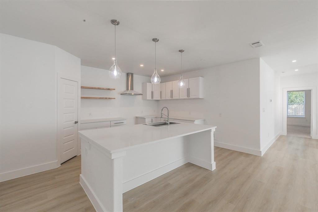 3908 Vilbig Road Dallas, TX 75212 - Photo 6 of 29 Gallery Image 6
