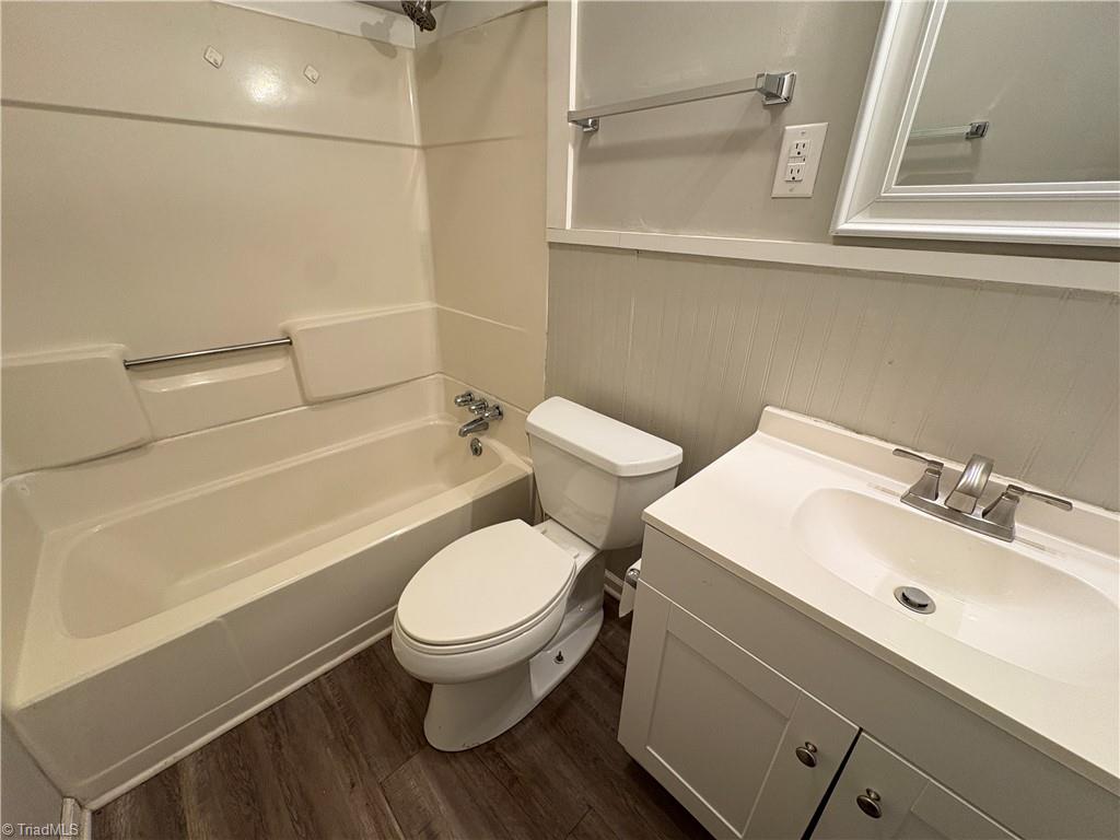 317 Phillips Avenue High Point, NC 27262 - Photo 8 of 11