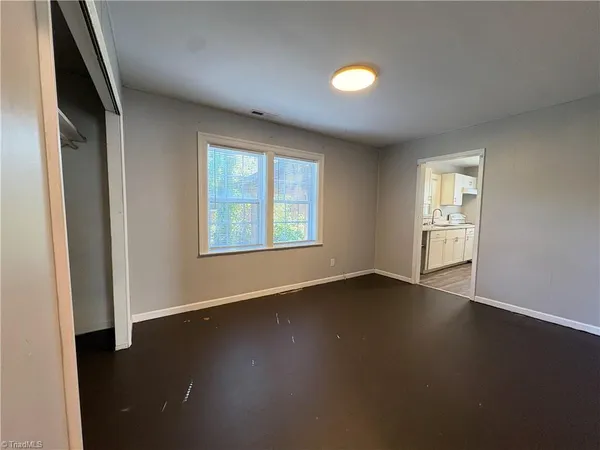 $1,025 | 317 Phillips Avenue, High Point, NC 27262