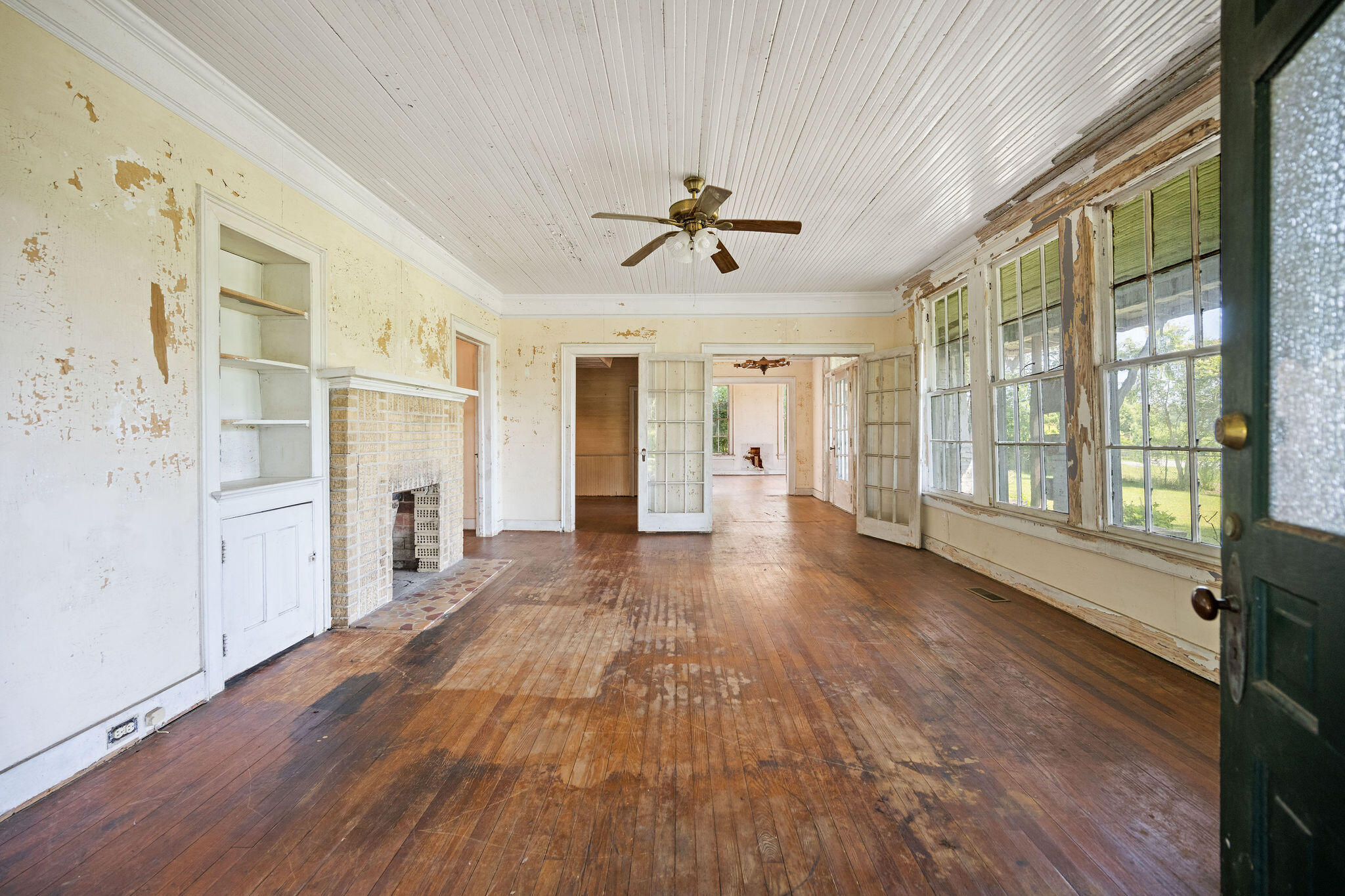 4756 Old State Road Holly Hill, SC 29059 - Photo 4 of 42 DSC_1641