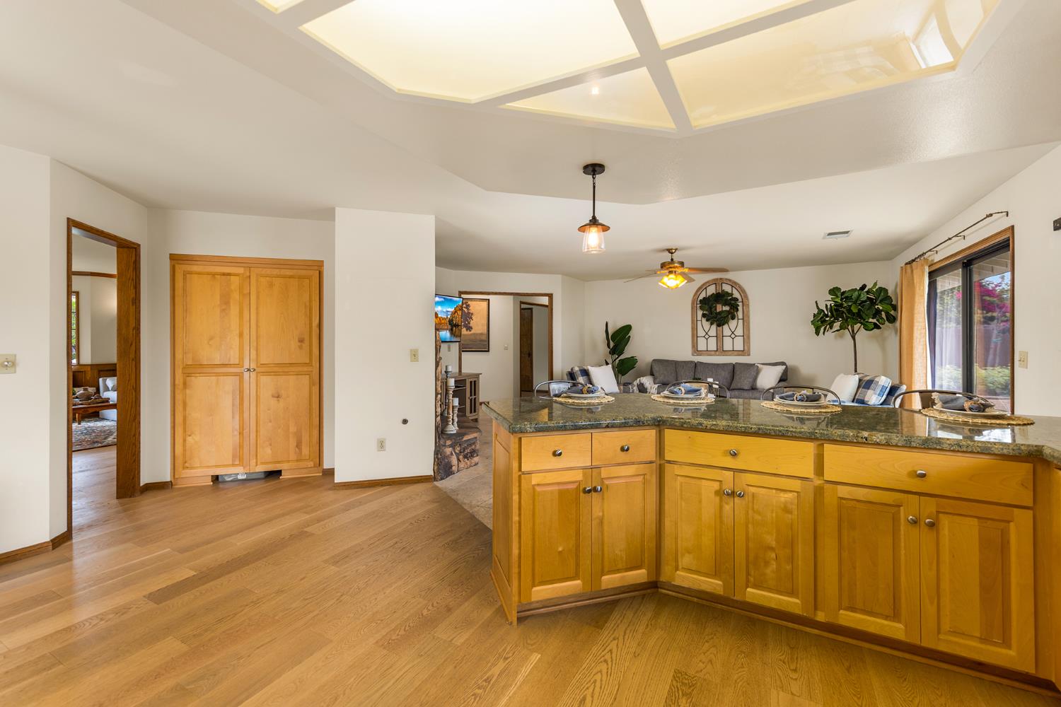 1209 San Ramon Way Ojai, CA 93023 - Photo 14 of 46 Gallery Image 14
