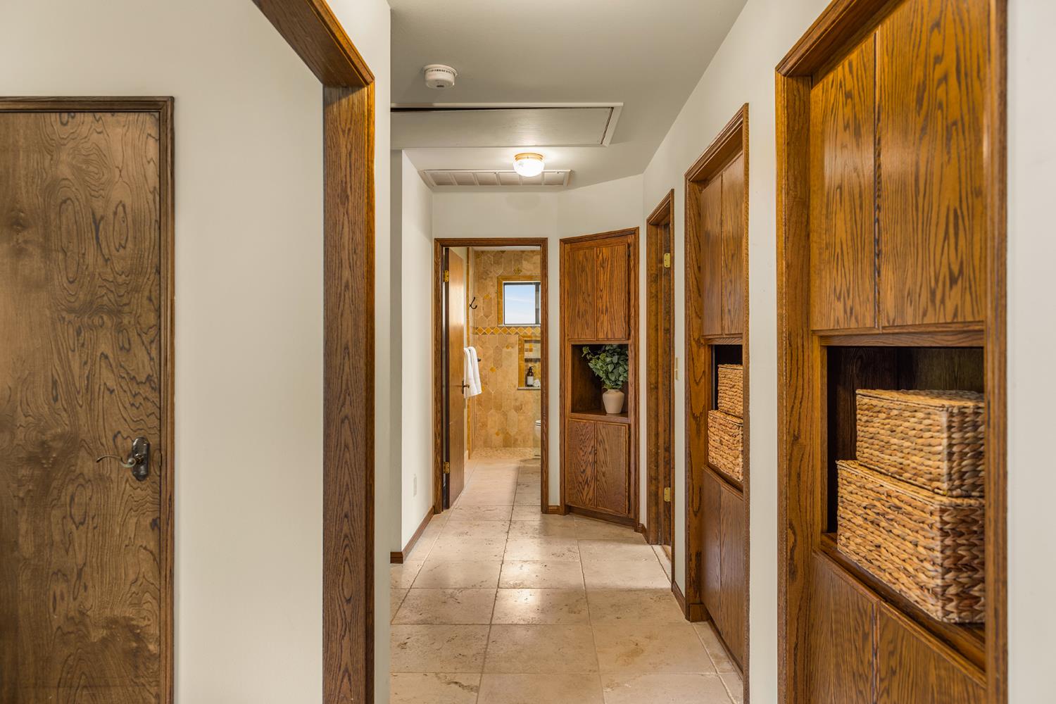 1209 San Ramon Way Ojai, CA 93023 - Photo 19 of 46 Gallery Image 19