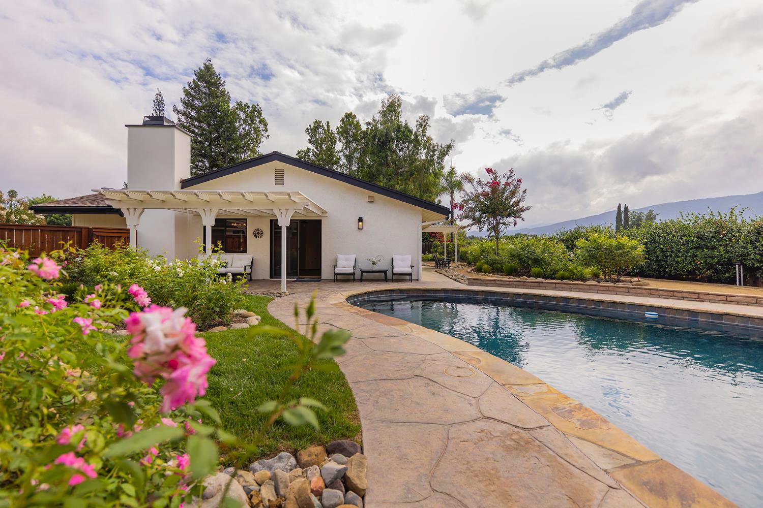 1209 San Ramon Way Ojai, CA 93023 - Photo 30 of 46 Gallery Image 30