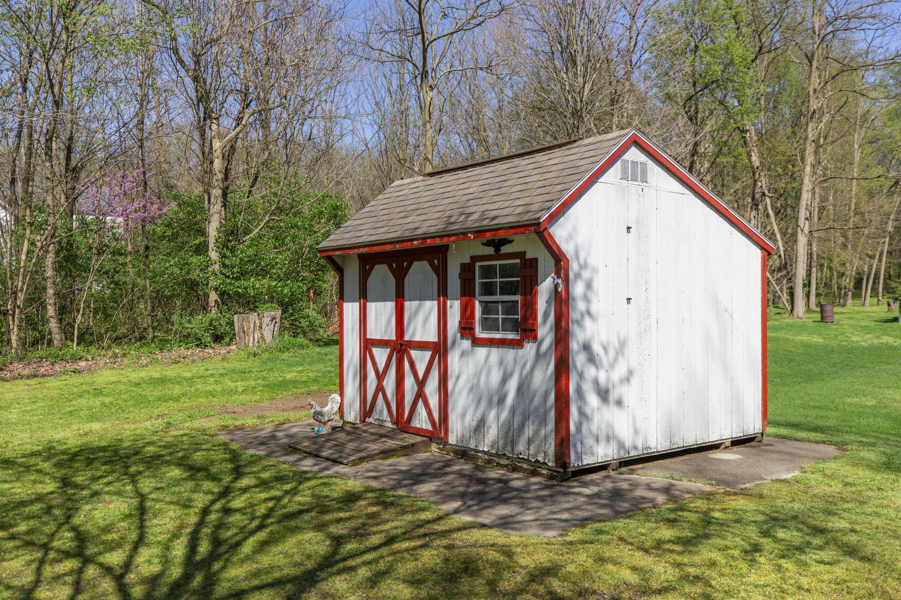 1300 Cedarhurst Road Niles, MI 49120 - Photo 45 of 59 1300 Cedarhurst_20240540