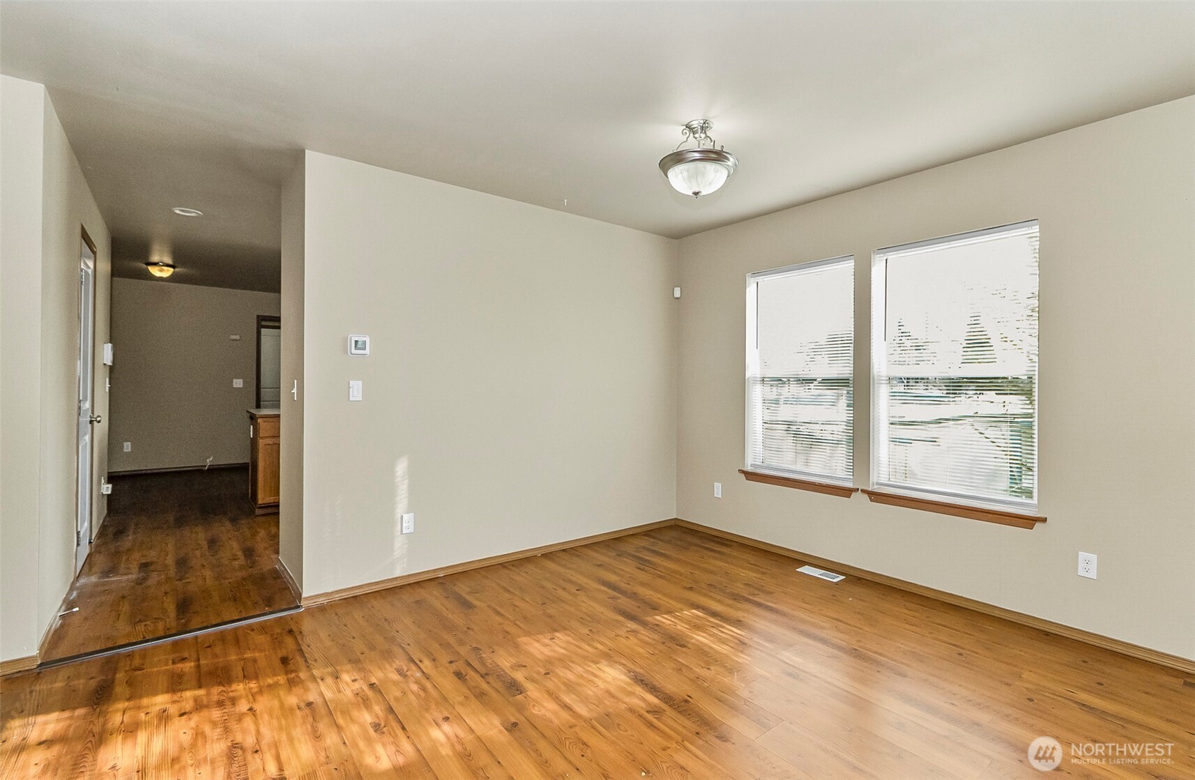 2905 11th Street, Unit B Everett, WA 98201 - Photo 9 of 23