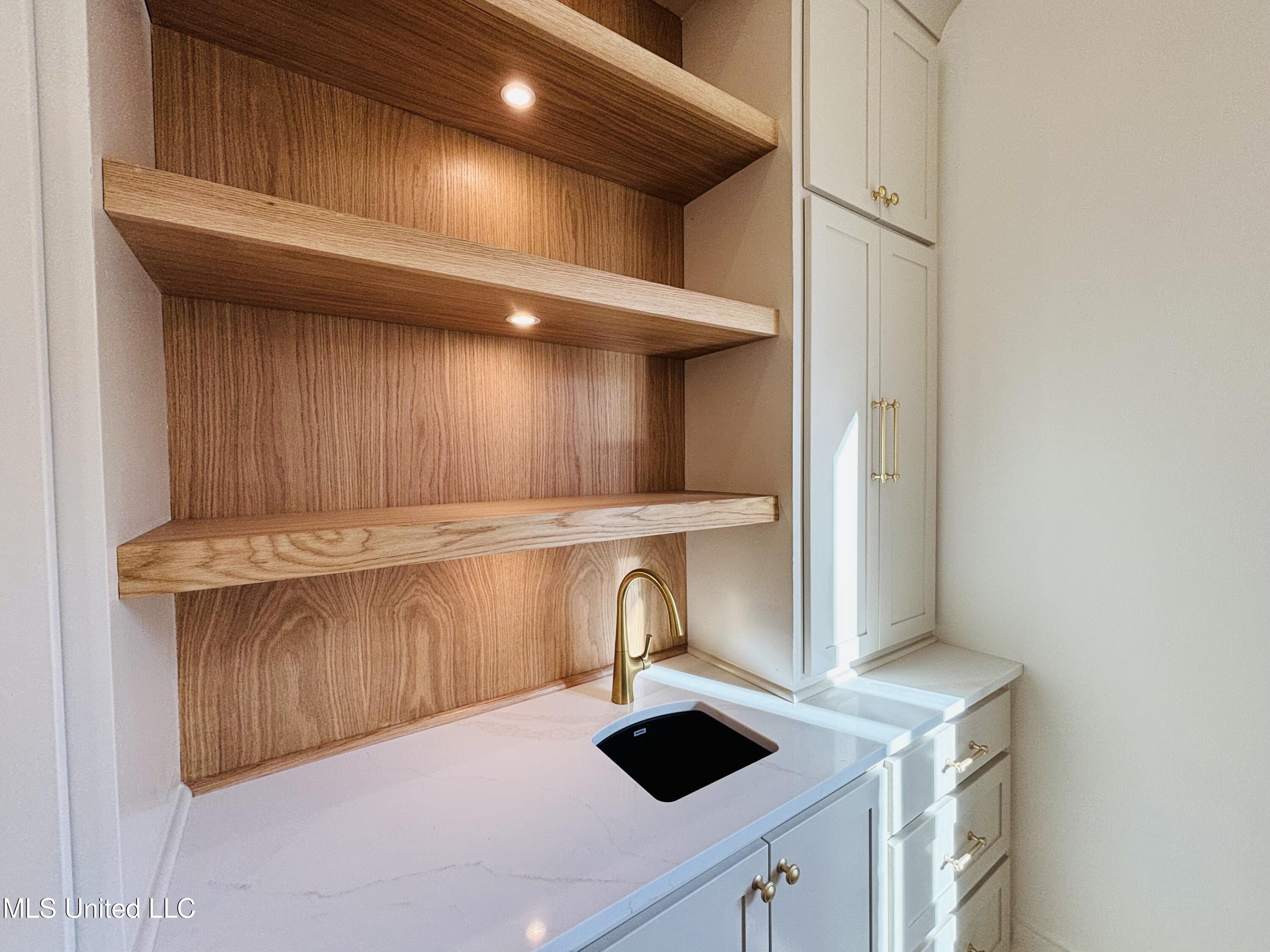 409 Whittington Circle Madison, MS 39110 - Photo 17 of 63 IMG_0370