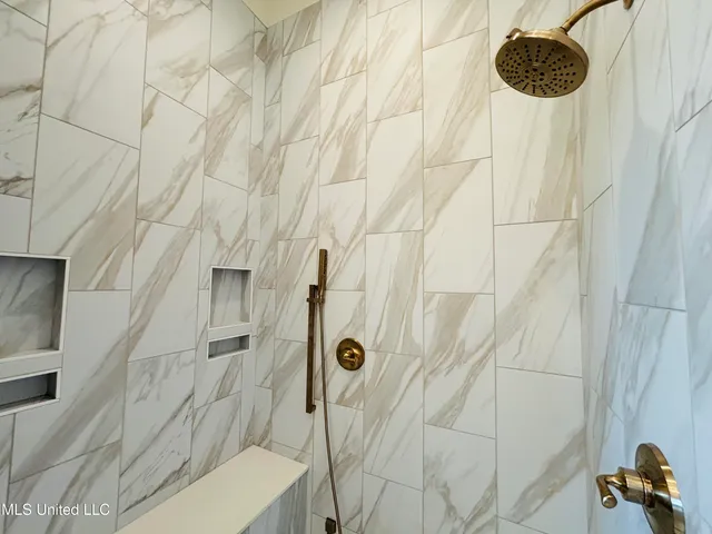 $875,000 | 409 Whittington Circle, Madison, MS 39110