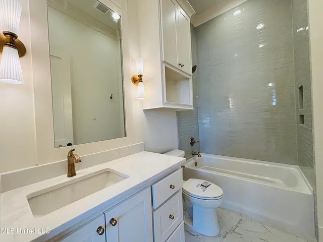 $875,000 | 409 Whittington Circle, Madison, MS 39110