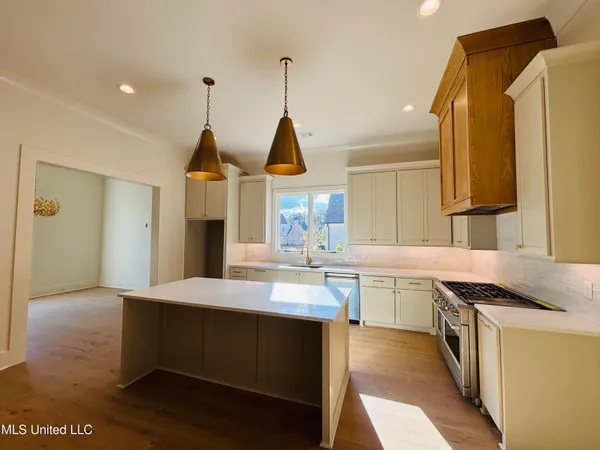 $875,000 | 409 Whittington Circle, Madison, MS 39110