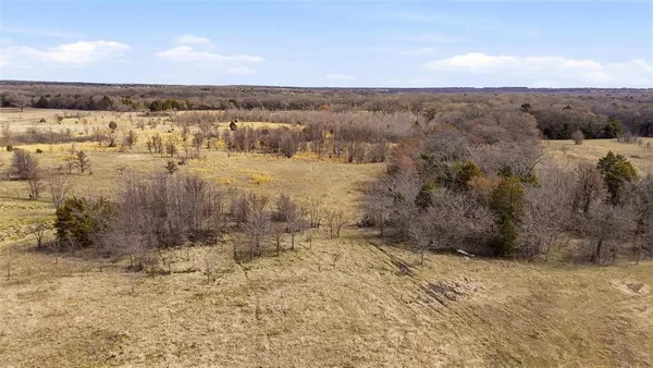 $2,450,000 | 550 County Road 297, Gainesville, TX 76240