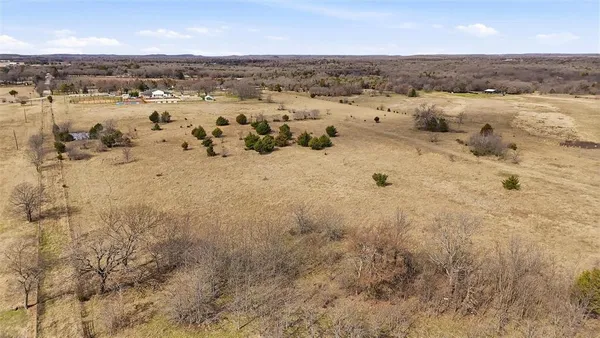 $2,450,000 | 550 County Road 297, Gainesville, TX 76240