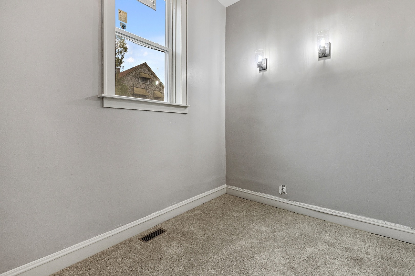 12258 South Normal Avenue Chicago, IL 60628 - Photo 8 of 11
