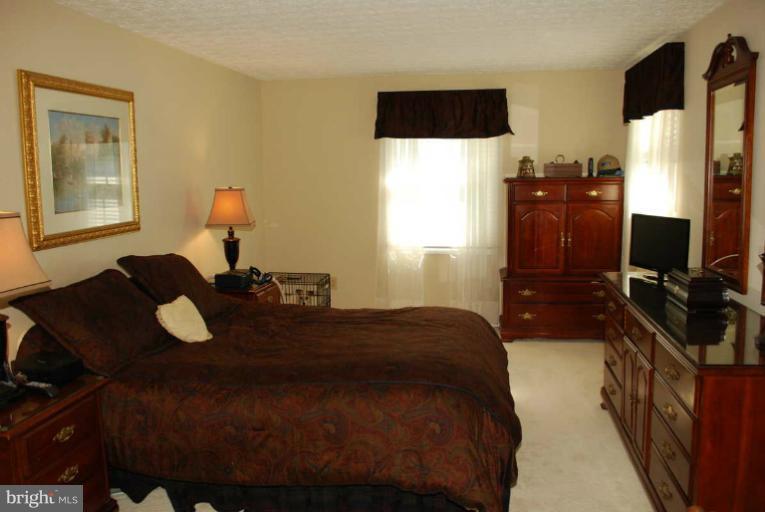 8080 Winding Way Court Springfield, VA 22153 - Photo 17 of 27 Bedroom (Master)