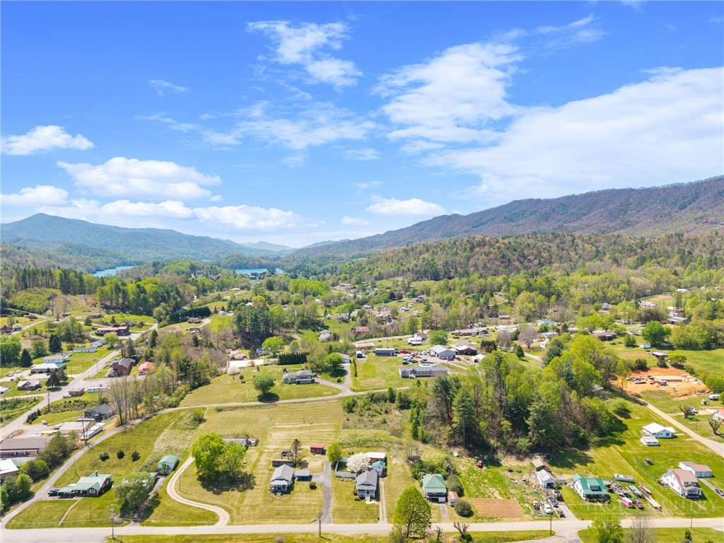 207 Main Street Butler, TN 37640 - Photo 40 of 50