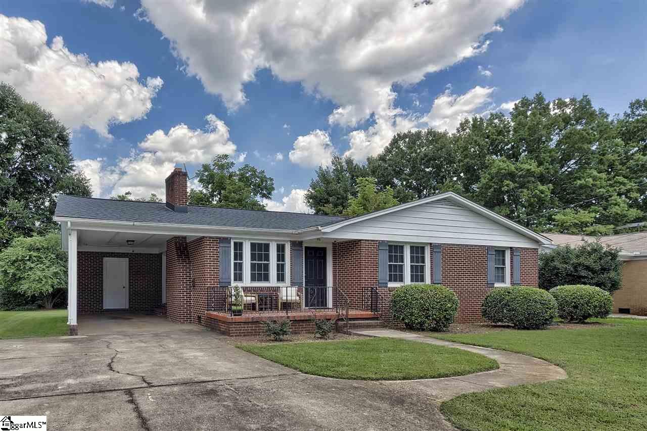116 Ridgeway Drive Greenville, SC 29607 - Photo 3 of 34