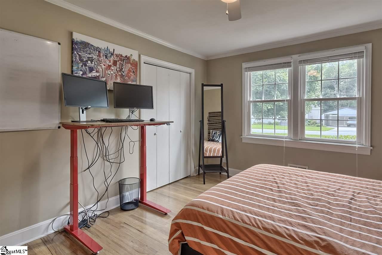 116 Ridgeway Drive Greenville, SC 29607 - Photo 23 of 34