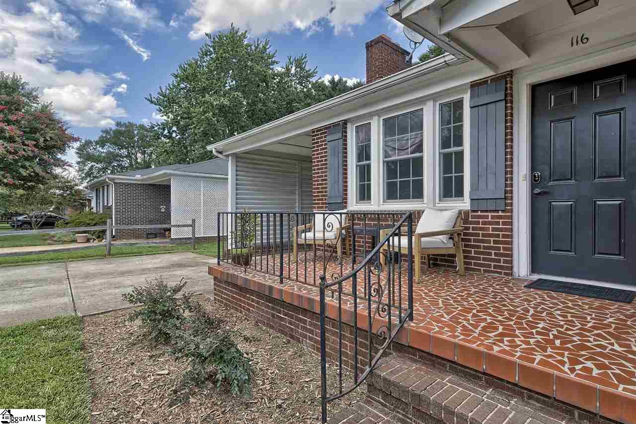 116 Ridgeway Drive Greenville, SC 29607 - Photo 4 of 34