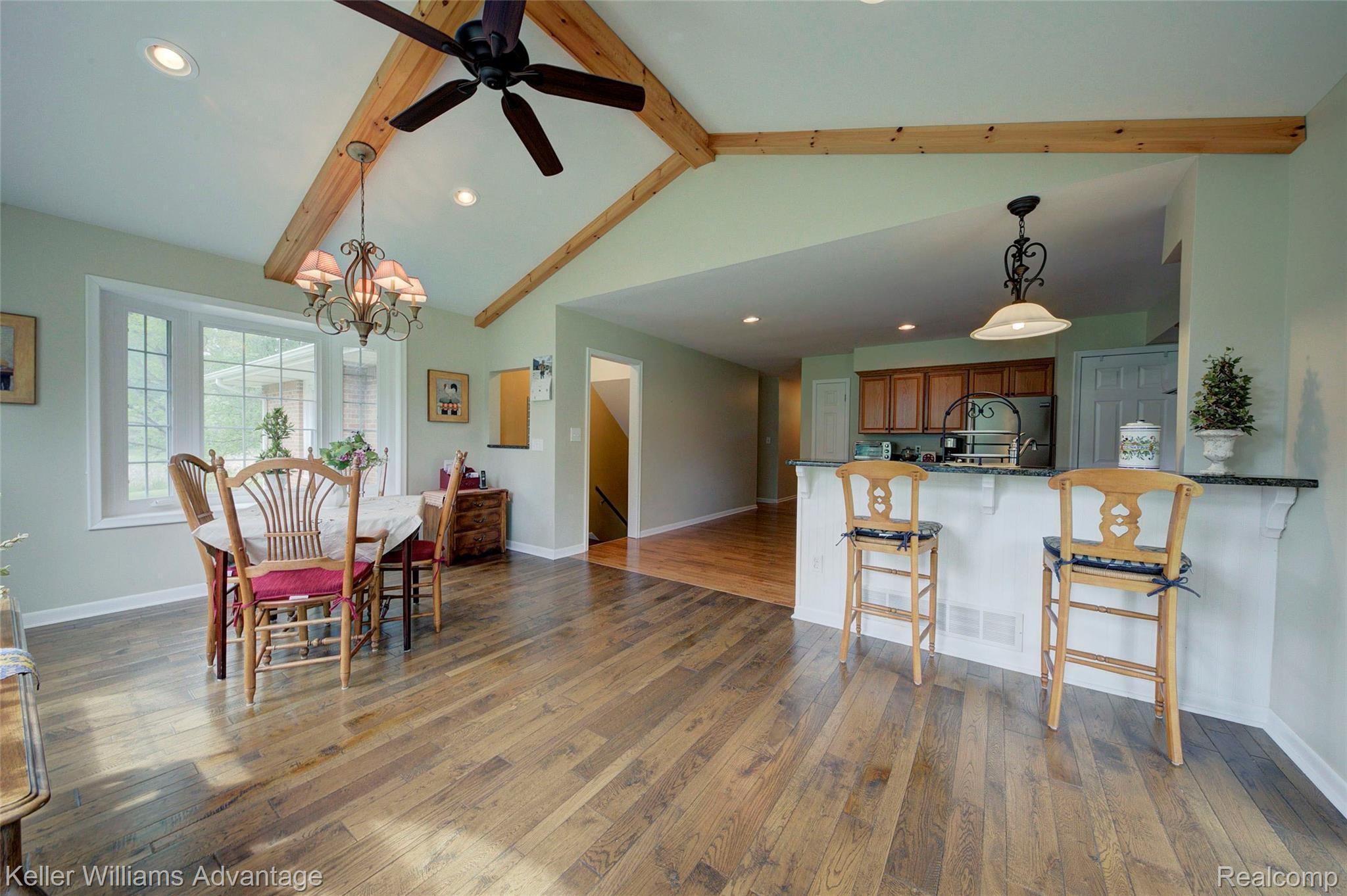 8134 Earhart Road South Lyon, MI 48178 - Photo 22 of 43 4H8A1741_2_3.jpg