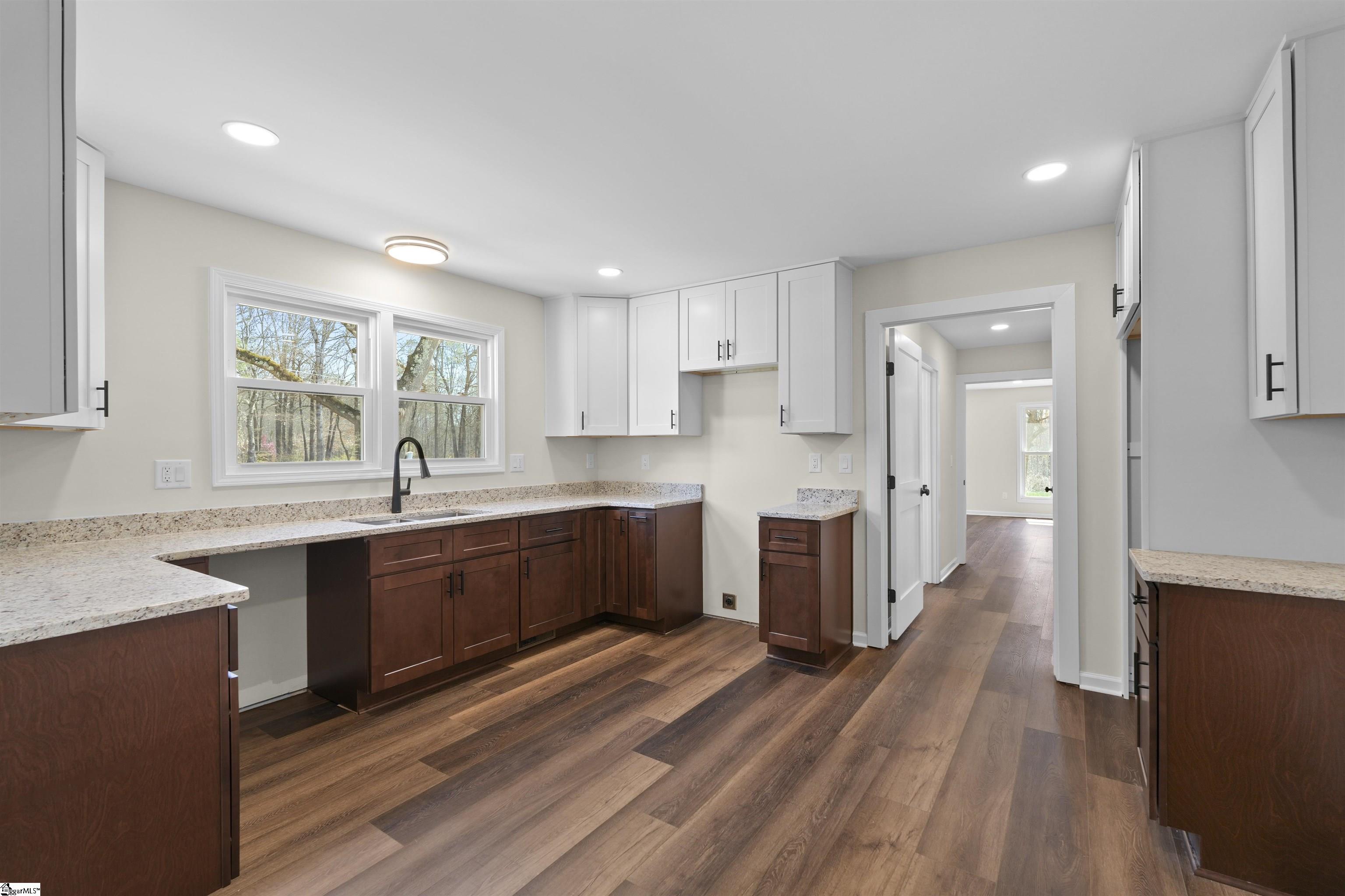 635 Three And Twenty Road Easley, SC 29642 - Photo 11 of 30 Gallery Image 11