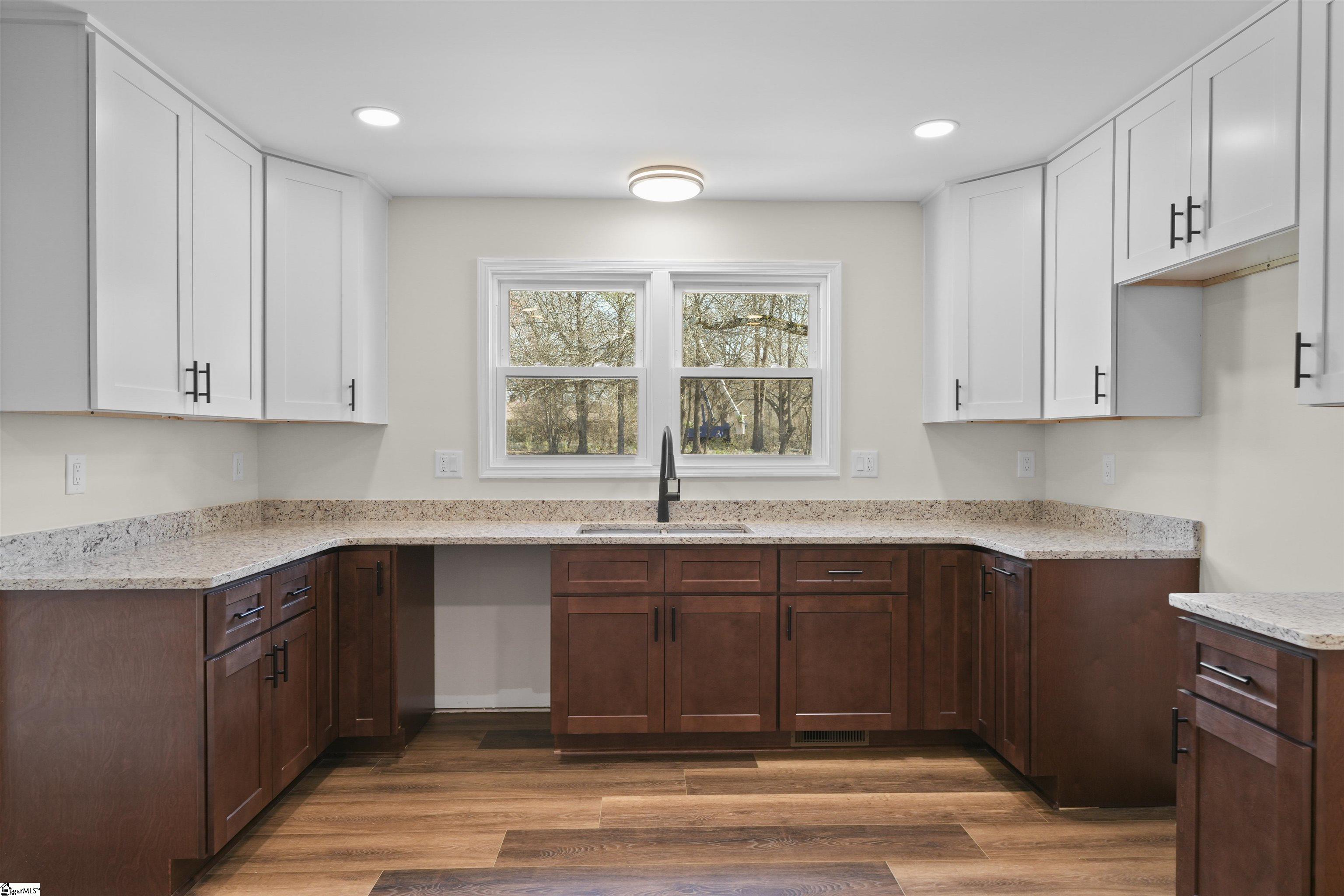 635 Three And Twenty Road Easley, SC 29642 - Photo 12 of 30 Gallery Image 12