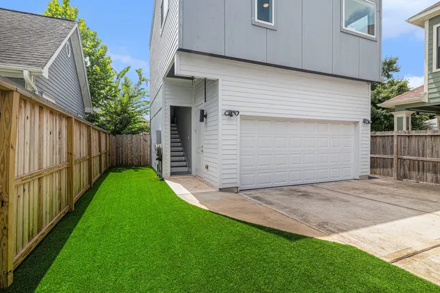 $4,250 | 925 Herkimer Street, Houston, TX 77008