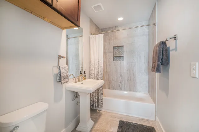 $4,250 | 925 Herkimer Street, Houston, TX 77008