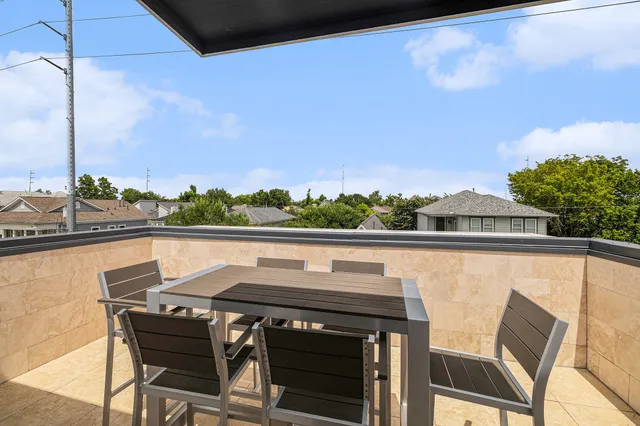 $4,250 | 925 Herkimer Street, Houston, TX 77008