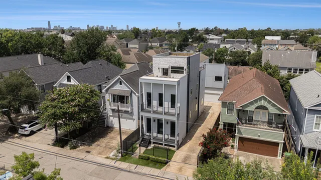 $4,250 | 925 Herkimer Street, Houston, TX 77008