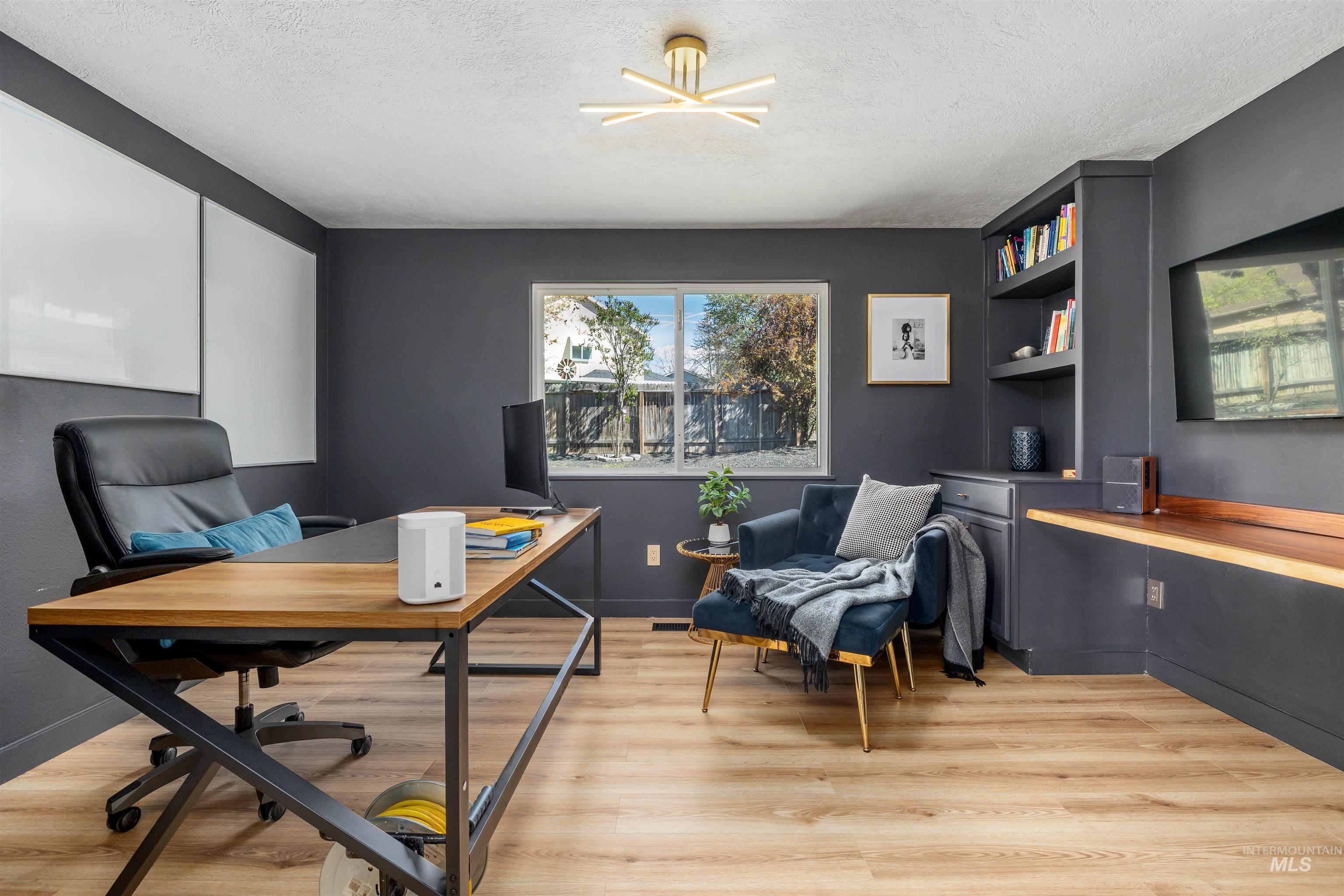 898 Pebble Beach Way Eagle, ID 83616 - Photo 11 of 50