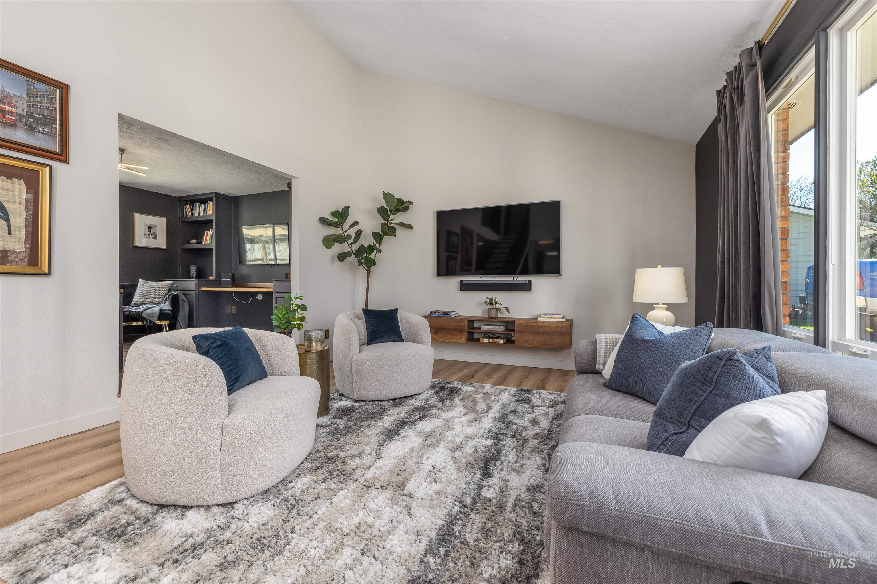 898 Pebble Beach Way Eagle, ID 83616 - Photo 8 of 50